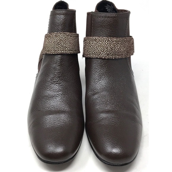 LOGO By Lori Goldstein Sharon Women's Size 8M Brown Chelsea Strap Ankle Boots - Picture 4 of 7